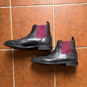 Allen Edmonds Men’s Black and Burgundy Chelsea Wingtip Boots